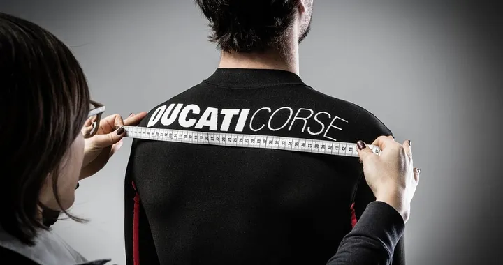 Ducatisumisura, nuovo sito per personalizzare la tuta Ducati