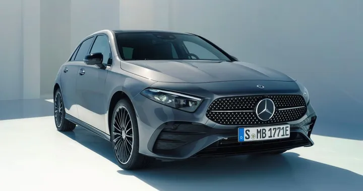 Mercedes-Benz Classe A, la storia non si interrompe e va avanti fino al 2028