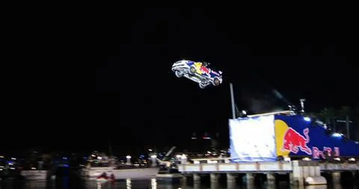 Behind the scenes - Travis Pastrana's New Year's Eve jump