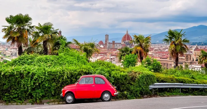 Falsi verbali a Firenze, la nuova truffa delle multe col QR Code