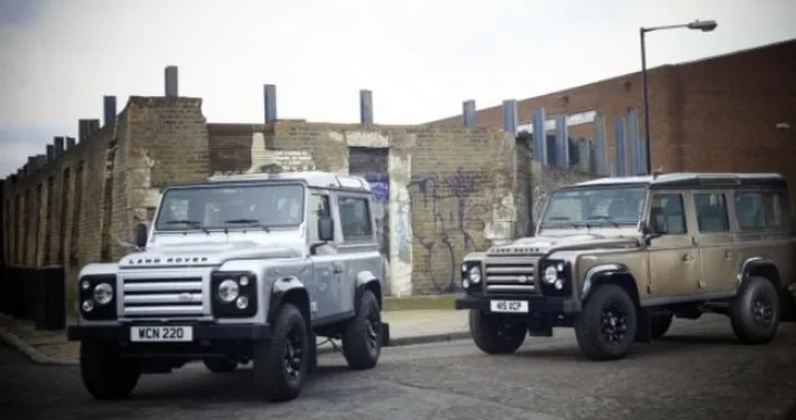 Land Rover Defender X-Tech