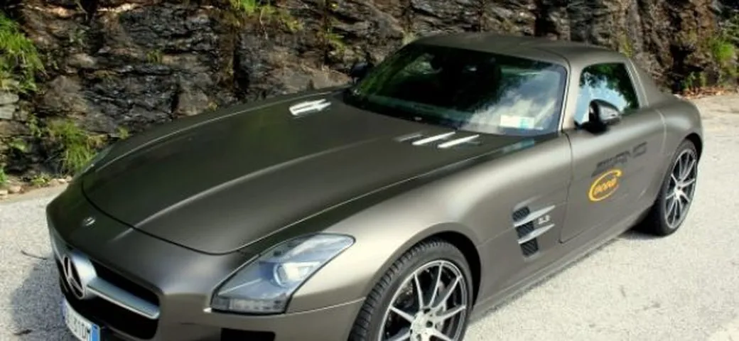 Auto premium tedesche: sale la domanda mondiale, cala quella tedesca