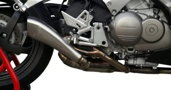 HP Corse: scarico Hydroform per Honda Crossrunner