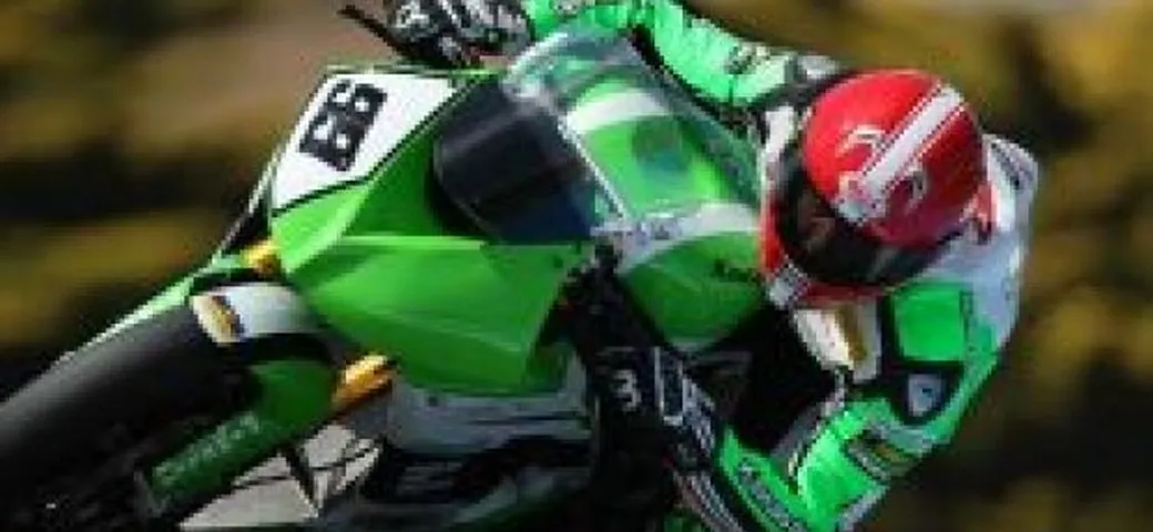 WSBK: Luca Scassa c'è. Cresce la ZX-10R del Team Pedercini