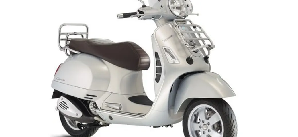 Vespa GTS Touring MY 2015
