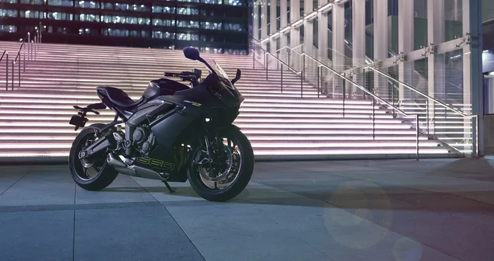 Nuova Triumph Daytona 660: svelato il prezzo