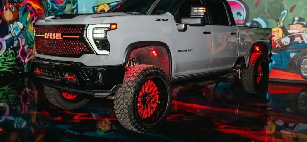 Shaquille O'Neal è orgoglioso del suo Chevrolet Silverado 2500 ZR2 personalizzato