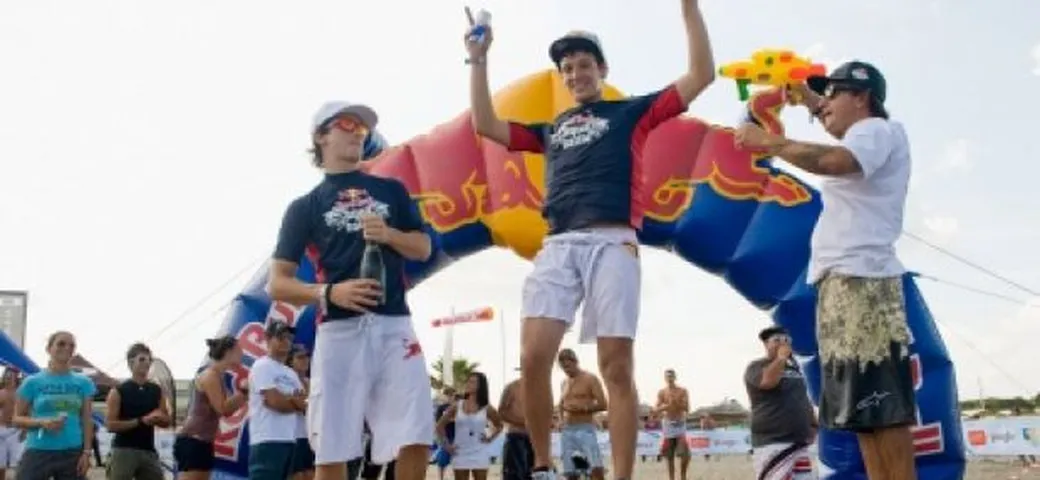 A Misano Lorenzino Savadori conquista la Red Bull Aqua Battle