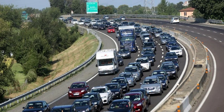 Previsioni del traffico per il weekend del 26 giugno