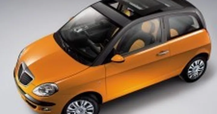 Lancia Ypsilon Momo edition