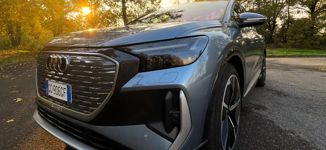 Audi Q4 Sportback 50 e-tron S-line quattro: la prova su strada