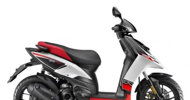 Aprilia SR Motard 50/125: dati ufficiali e schede tecniche