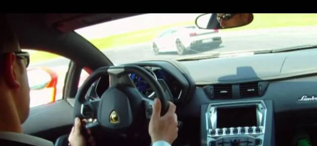 Lamborghini Aventador LP 700-4: la prova in pista di Autoblog.it