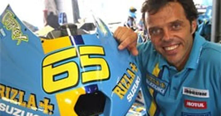 Capirossi in pista con le Battlax BT-016