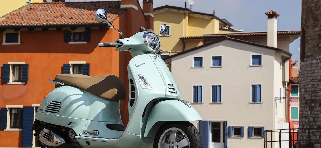 Vespa, il valore del brand supera i 900 milioni di euro