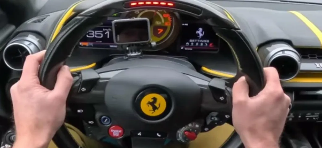 Ferrari 812 Superfast Novitec a 351 km/h sull'Autobahn | Video