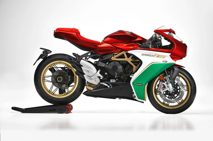 MV Agusta, sold out in pochi minuti per la Superveloce 75esimo anniversario