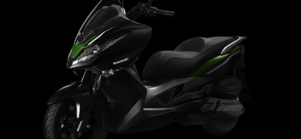 Kawasaki J300 2014: prime foto ufficiali dello scooter di Akashi
