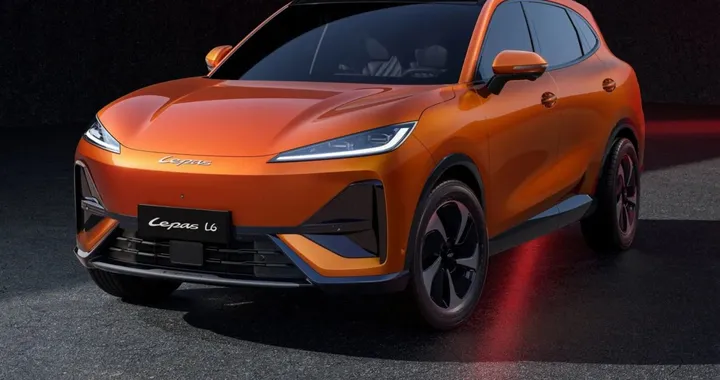 Chery presenta il nuovo SUV Lepas L6 alla Milano Design Week 2026