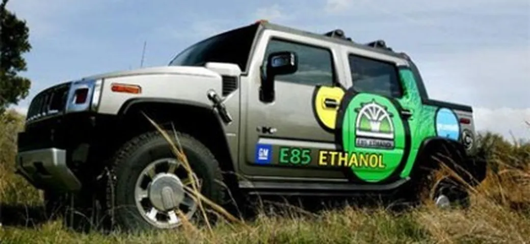 Dal 2010 l'intera gamma Hummer sarà compatibile con l'etanolo E85