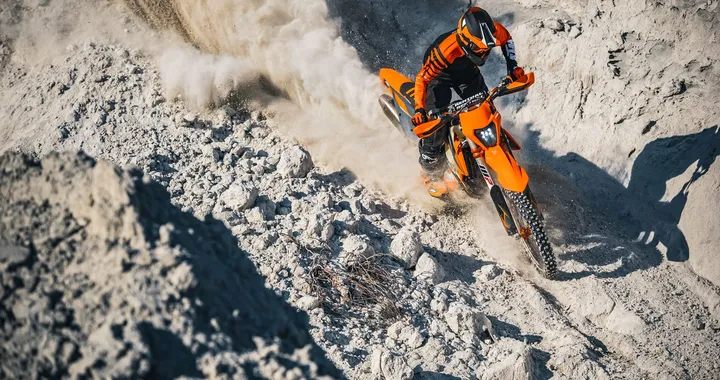 KTM presenta la nuova gamma EXC 2021