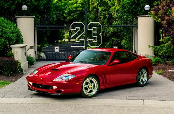 La Ferrari 550 Maranello di Michael Jordan venduta per 2,7 milioni di dollari: è record