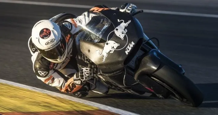 MotoGP: buon test per la KTM RC16 a Valencia