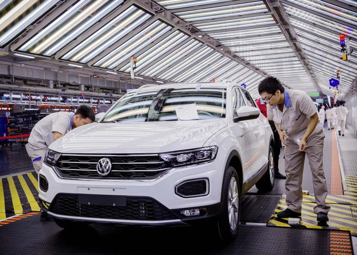 Auto elettriche: Volkswagen raddoppia la capacità produttiva in Cina
