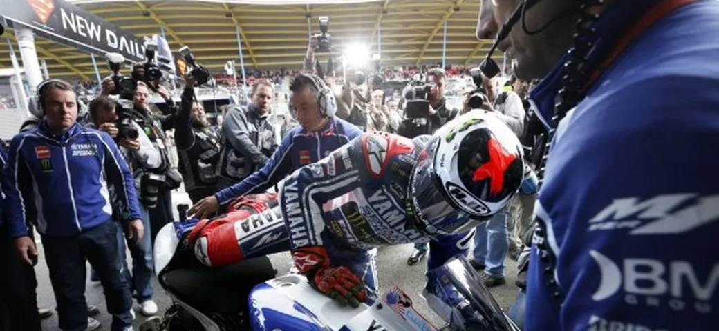 MotoGP: il chirurgo contrario a far correre Lorenzo ad Assen