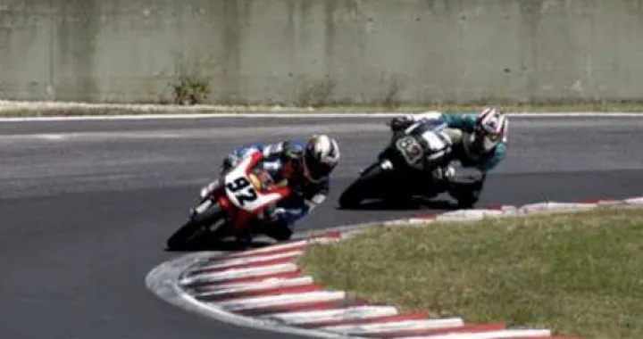 Coppa Umbria a Magione: 125 GP e Moriwaki 250 danno spettacolo a Magione