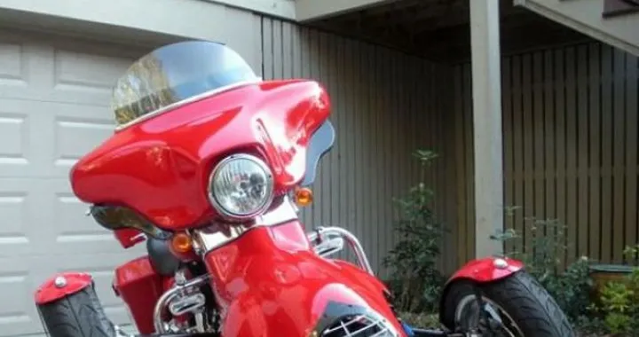 TRT Tilting Reverse Trike: un kit per trasformare moto Harley in Trike