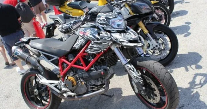 WDW 2012 : le "Hyper" del paddock