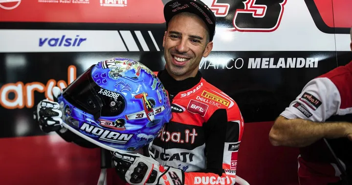 SBK Imola: casco speciale per Marco Melandri