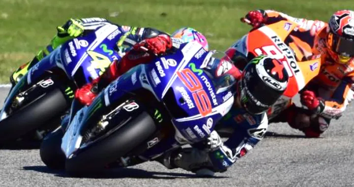 MotoGP Misano 2015: Rossi, Lorenzo, Marquez, qual è la strategia vincente?