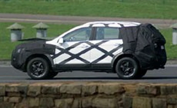 Opel Frontera Spy Photos