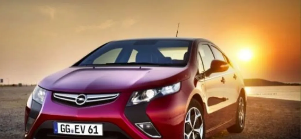 Opel Ampera e Chevrolet Volt vincono il Green Engine of the Year Award 2012