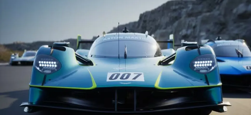 Aston Martin Valkyrie LM, hypercar per dominare la pista