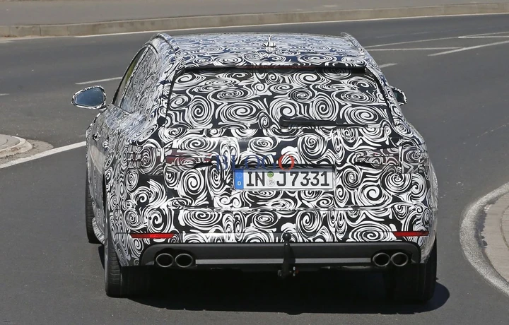 La nuova Audi S4 al Nurburgring