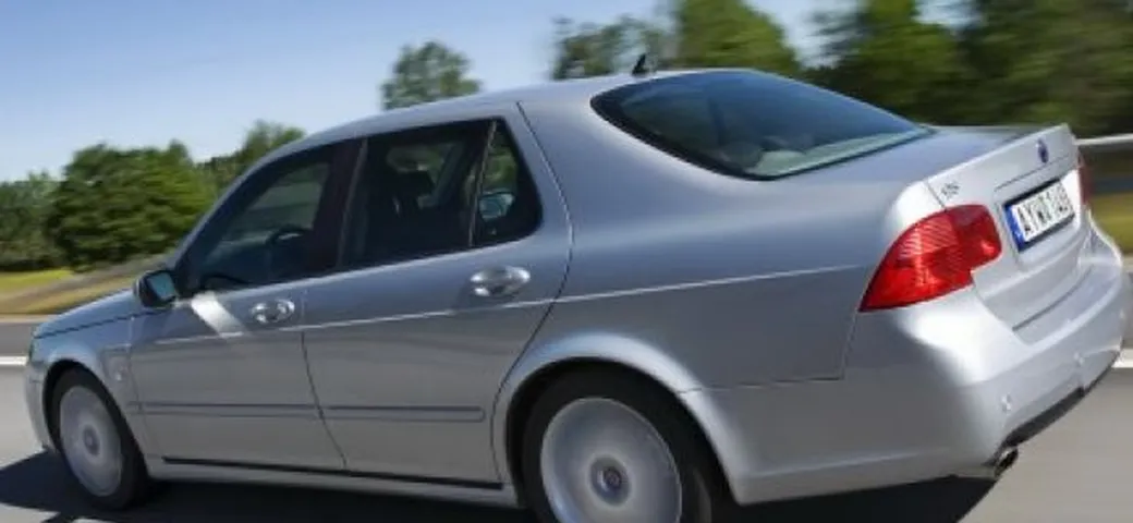 Saab: si chiude oggi la produzione della vecchia 9-5