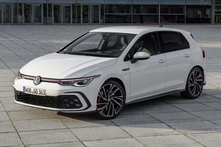 Le auto più vendute in Europa: a maggio la Golf torna regina