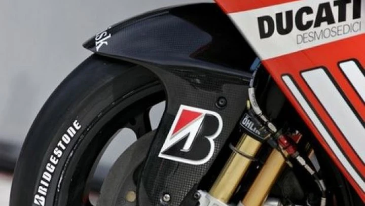 MotoGP: Bridgestone, pneumatico asimettrico per Laguna Seca 2010