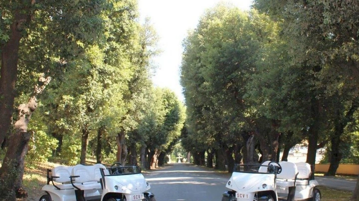 Le due nuove auto di Papa Leone XIV sono elettriche e sostenibili