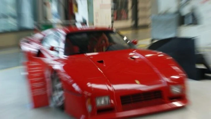 Ferrari, un giorno a Maranello: la Nuova Meccanica e le linee di montaggio