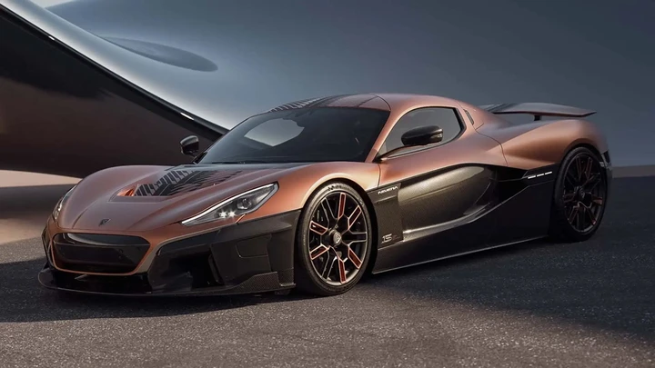 Rimac Nevera: la 15th Anniversary Edition per una celebrazione dell’eccellenza