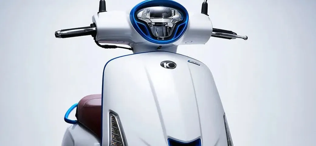 Kymco Like 125 EV, lo scooter elettrico economico che fa 200 km