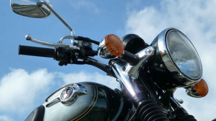 TEST Kawasaki W800: il piacere del vecchio stile