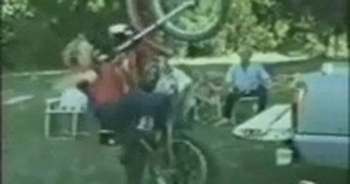 Video moto "crash" divertenti