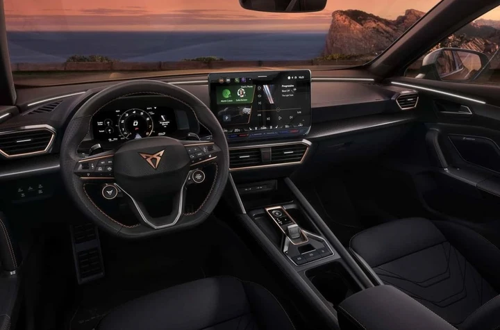 Cupra Formentor 2024 interni