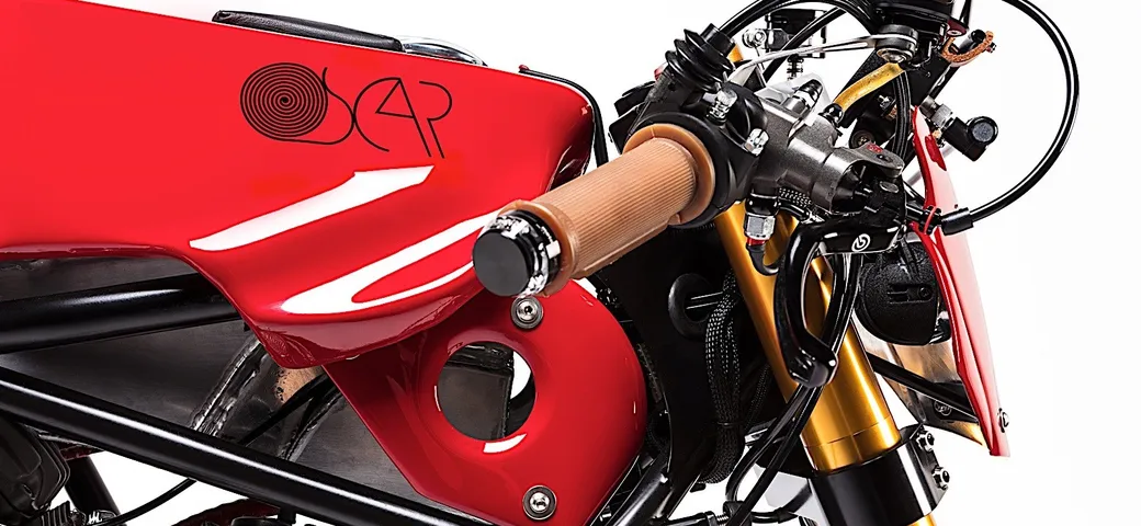 Alpinestars: una special per celebrare la passione