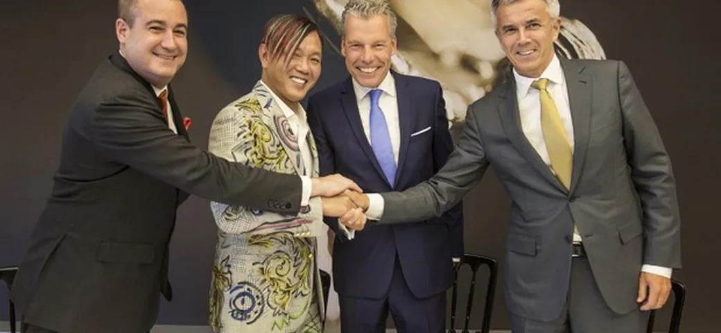 Imprenditore di Hong Kong ordina 30 Rolls Royce Phantom
